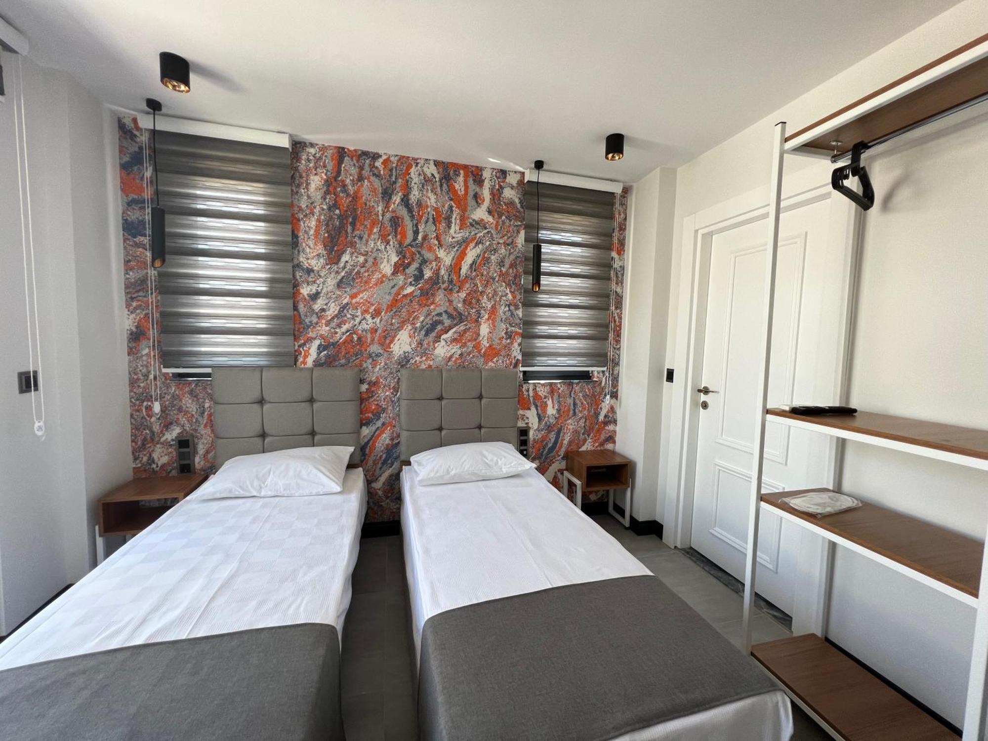 Euronova Hotel & Suites 凯梅尔 外观 照片
